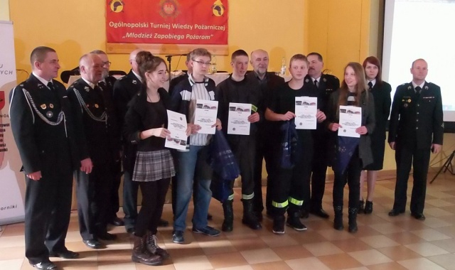 Turniej wiedzy pożarniczej w Nowołoskońcu